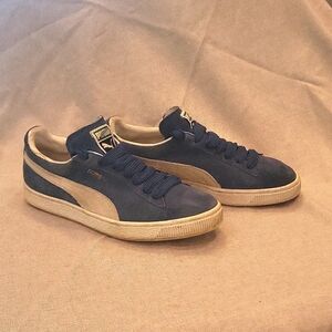 PUMA Classic blue suede skate style sneakers